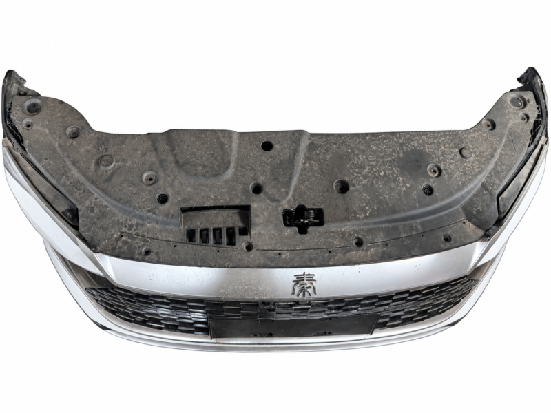 ChatGPT 图像 2026年9月28日 13_03_10 BYD Qin PLUS Front Bumper Assembly Set Front Nose Kit Car Exterior Replacement Parts